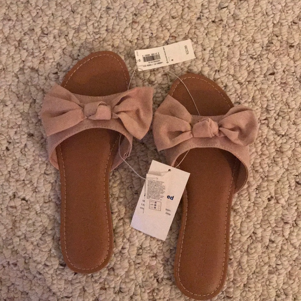 Blush sandals